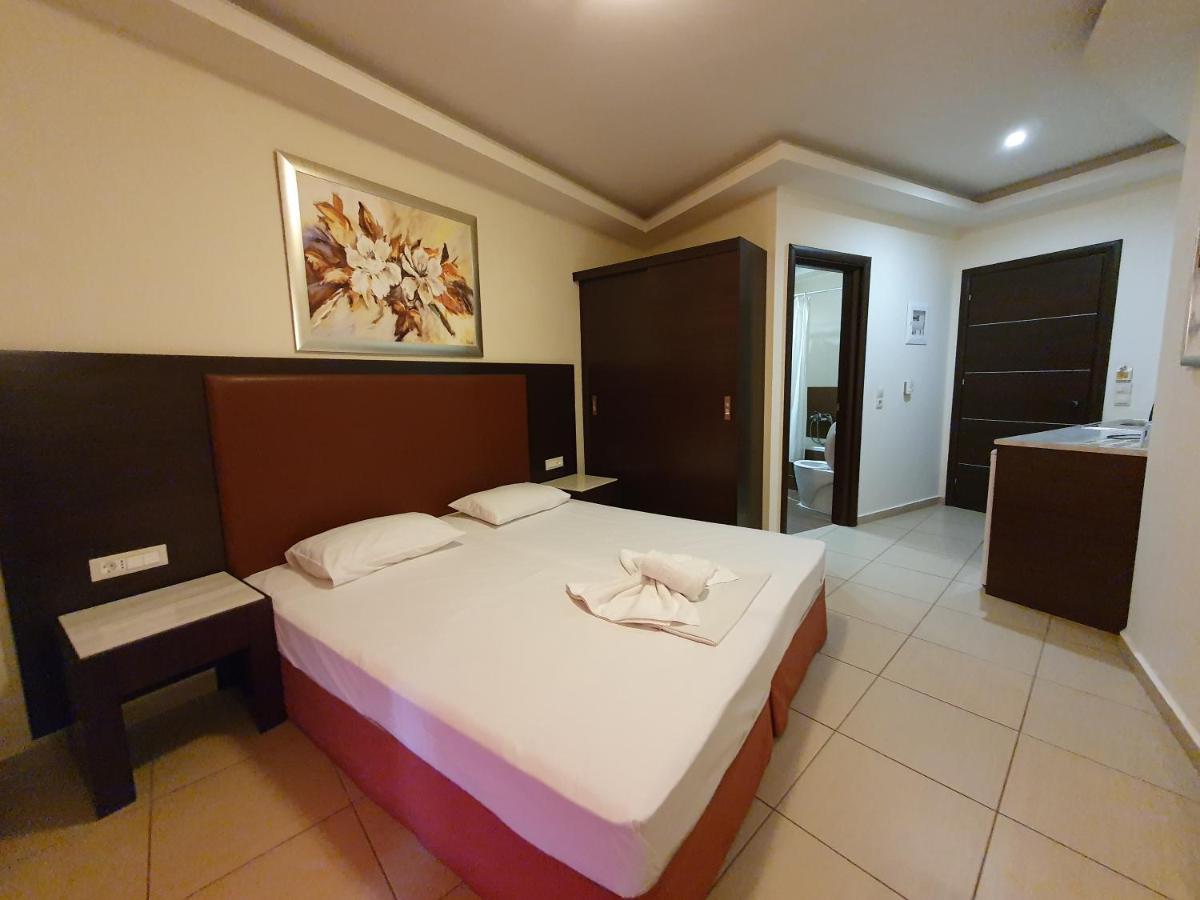 Vivian Hotel Laganas Luaran gambar