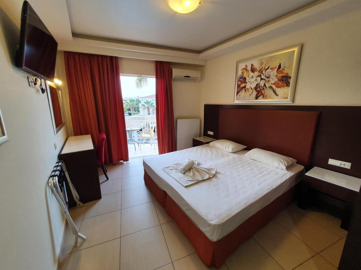Vivian Hotel Laganas Luaran gambar
